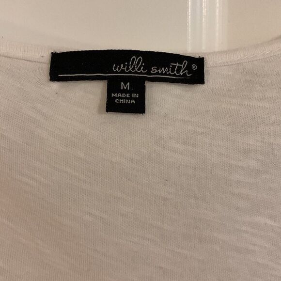 Willi Smith size medium white 3/4 sleeve top with crochet and tassel detail - Picture 5 of 9